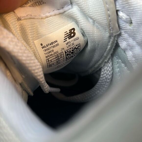New Balance Women's Nimbus Cloud Sz:9 US - Picture 5 of 6
